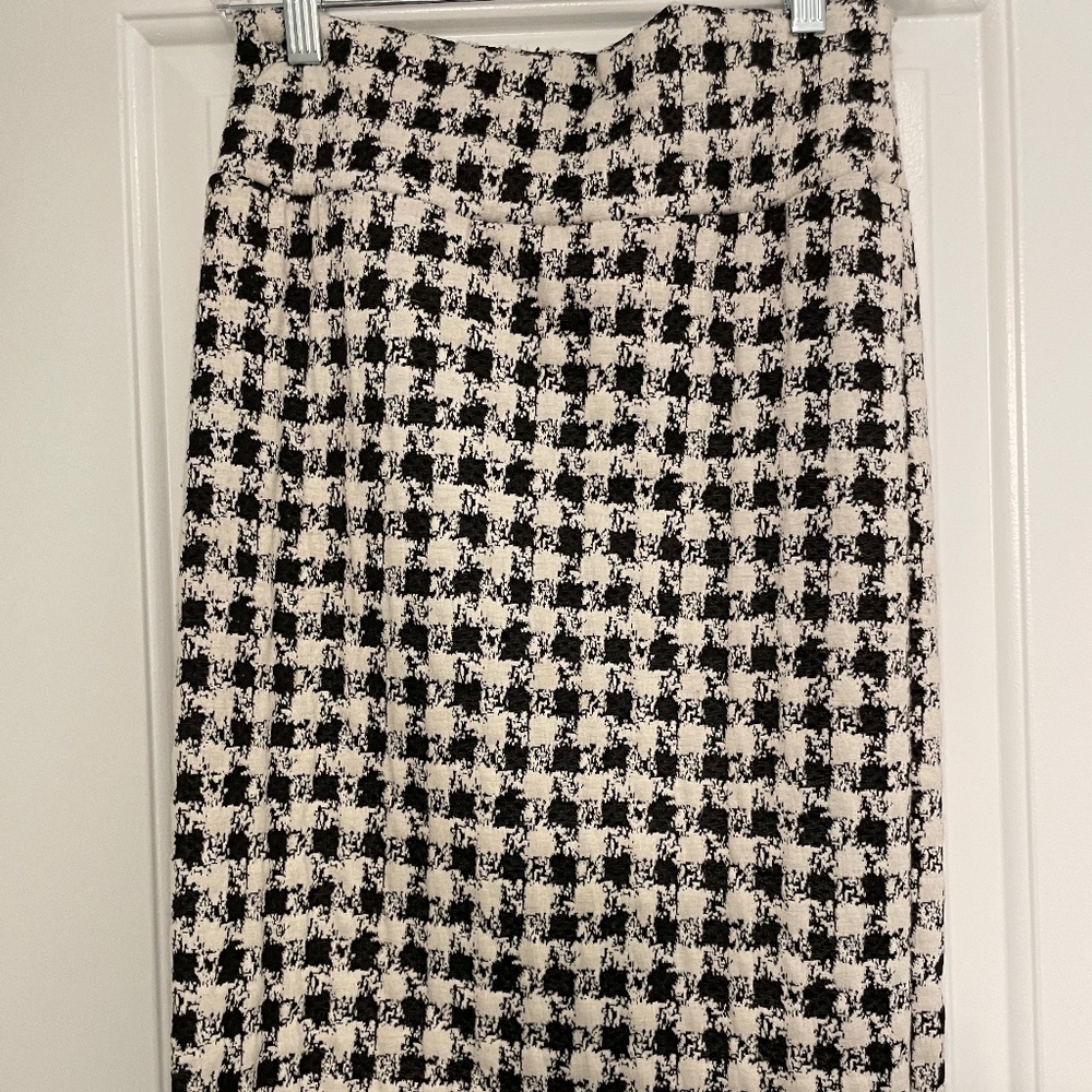 LuLaRoe Cassie Pencil Skirt